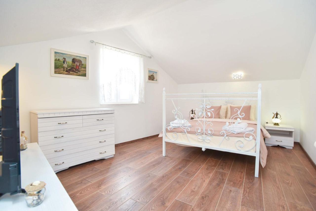 Apartman Senka Будва Екстериор снимка